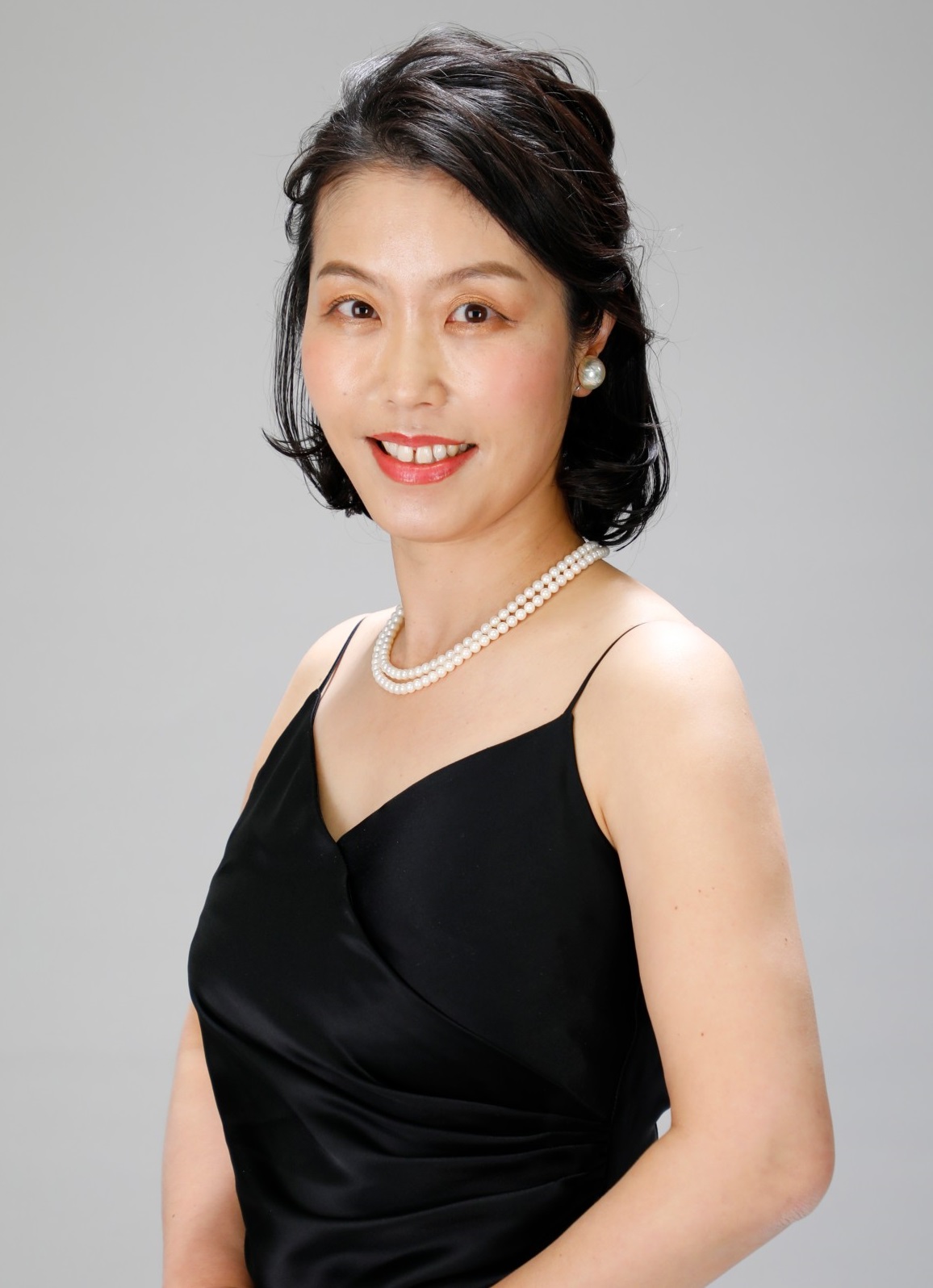 松本智恵（ピアノ）